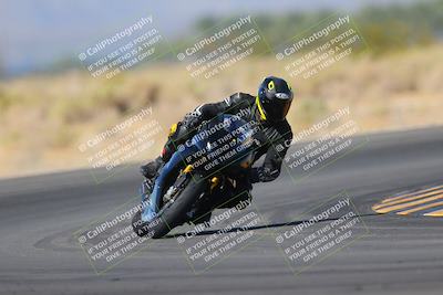 media/Nov-06-2023-Moto Forza (Mon) [[ce023d0744]]/3-Intermediate Group/Session 3 (Turn 16)/